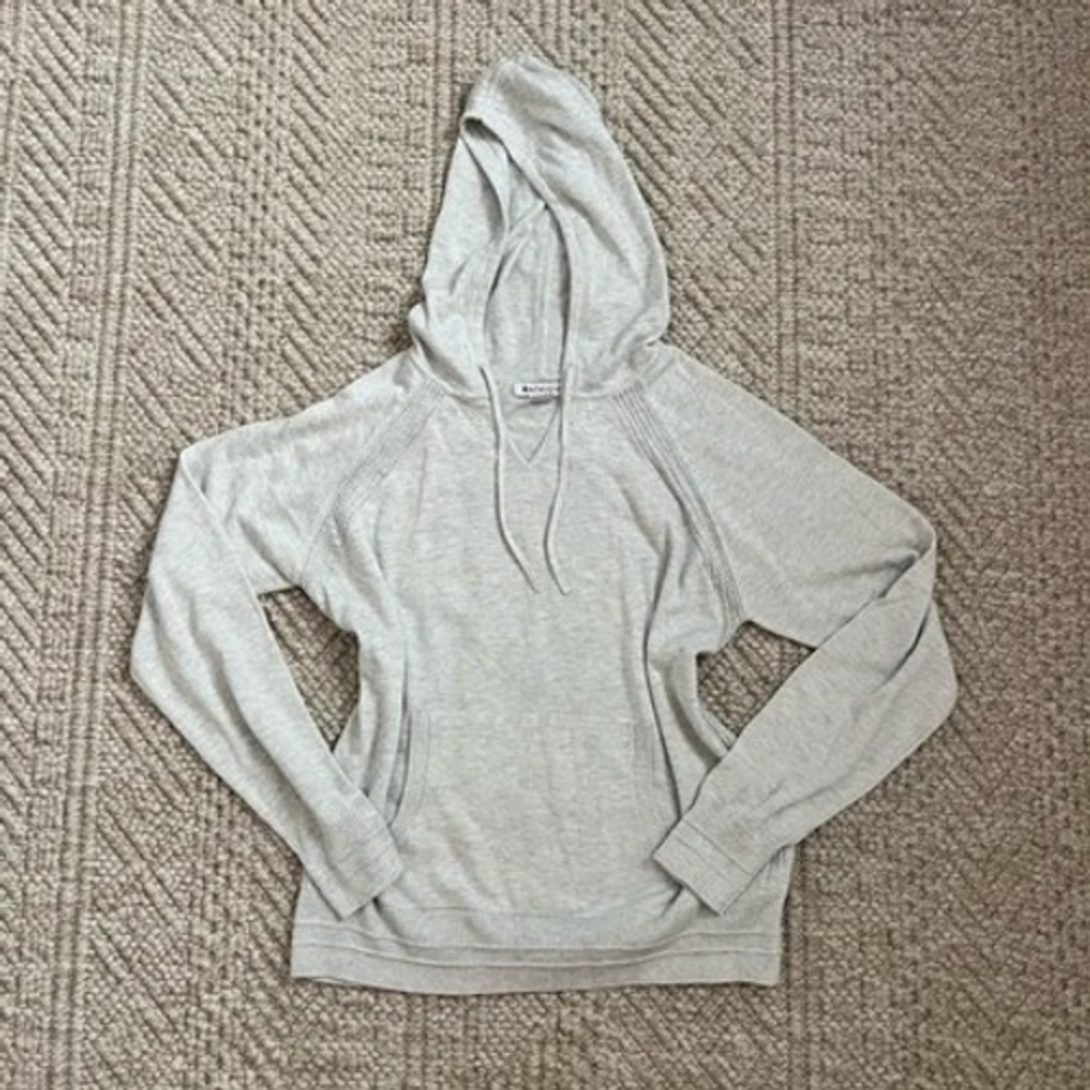 Athlete Sweater Lightweight